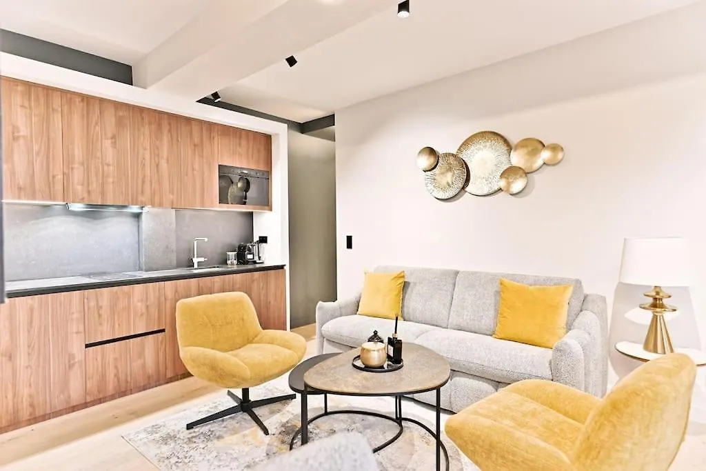 Apartment Magnifique Appartement #Miromesnil #Monceau #Paris