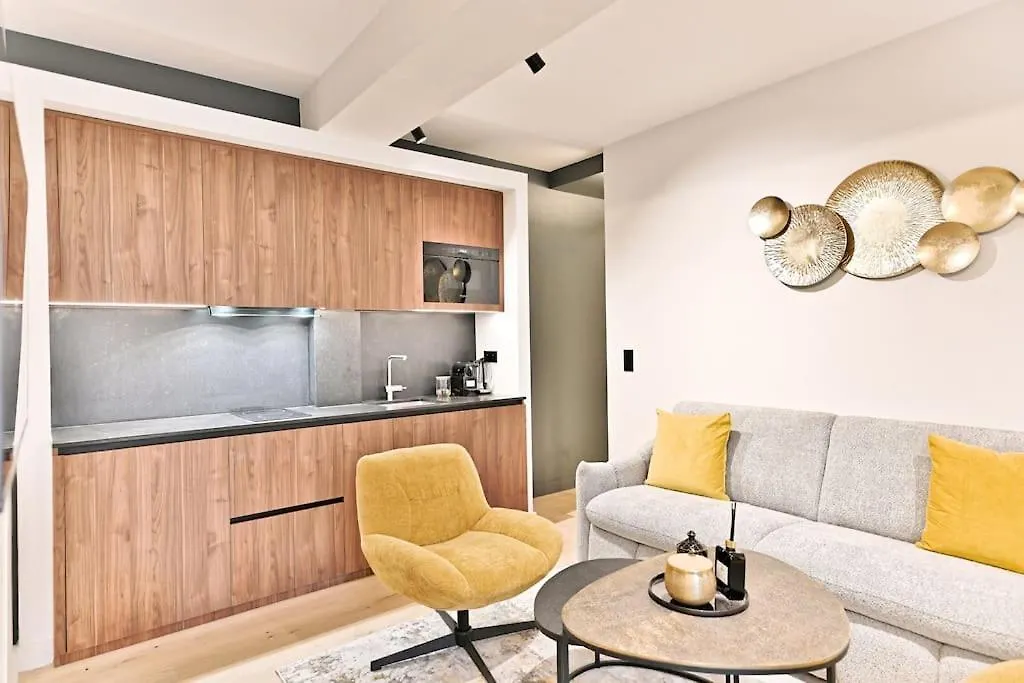 Magnifique Appartement #Miromesnil #Monceau #Paris France