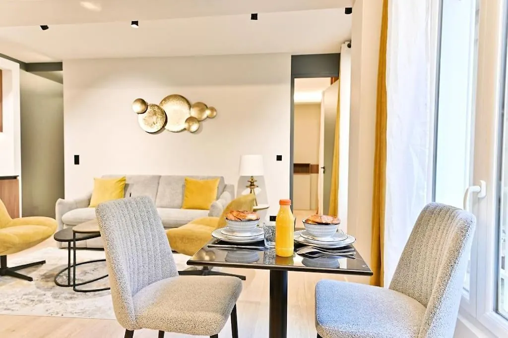 Magnifique Appartement #Miromesnil #Monceau #Paris France